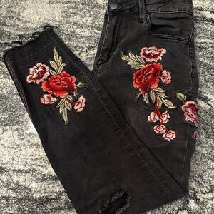 Nanette Lepore Broadway Crop Jeans with Embroidery - Size 8 Jr.